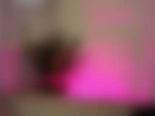 Live cam show with Amy_Bowie - Green Eyes on x69.live