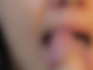 Live cam show with Amy_Bowie - Yoga MILF on Hubzter Live