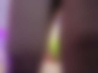 Amy_Bowie MILF webcam performer live streaming