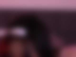 Live cam show with Noiry-Vuvez - Public Black on Camsoda
