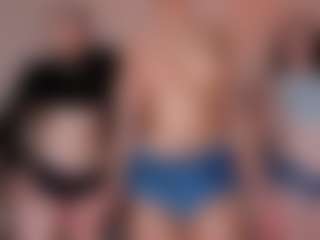 Live cam show with Peanughty - Brown Eyes on CamwithHer