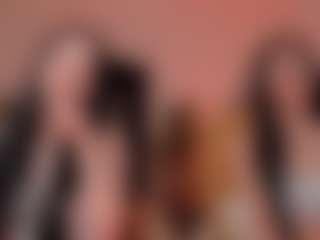 Live cam show with Peanughty - Brown Eyes on Camsoda