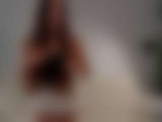 Live cam show with AileenButremovic - Oil on Camsoda