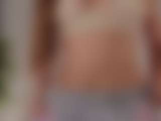 AileenButremovic's Live Sex Cam Show