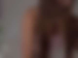 AileenButremovic's Live Sex Cam Show