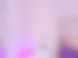 Live cam show with alana-rose1 - Striptease on Livezox