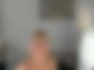 Live cam show with Ann - Middle Aged on Camsoda