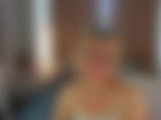 Live cam show with Ann - Blue Eyes on Camiplay Live