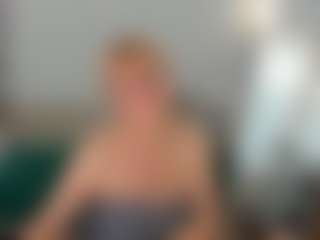 Live cam show with Ann - Athletic Middle Aged on SpankPalCams
