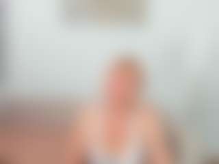 Live cam show with Ann - Blue Eyes on live18s.com