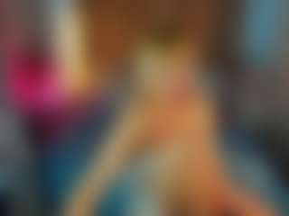 Live cam show with Ann - Petite MILF on hornycams.live