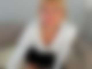 Ann's Live Sex Cam Show