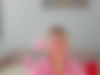 Live cam show with Ann - Athletic Middle Aged on makecum.org