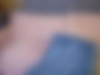 Live cam show with Kate - Snowbunny on x69.live