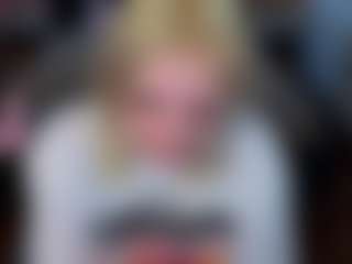 Live cam show with Kate - Snowbunny on PervPlay.com