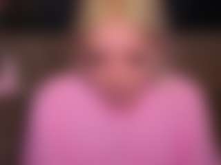 Live cam show with Kate - Snowbunny on CamwithHer