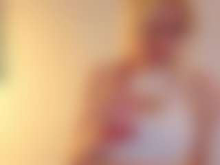 Live cam show with Kate - Student on Dare Cams