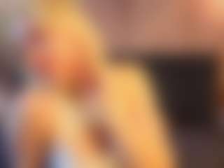 Live cam show with Kate - Bra on Camsoda