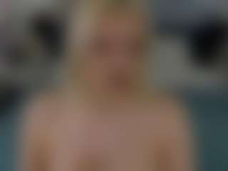 Live cam show with Kate - Student on TeamSkeetLive