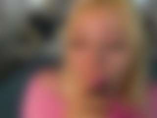 Live cam show with Kate - Body on Soda Cam