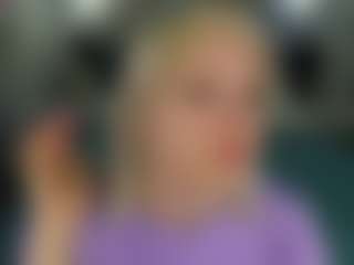 Live cam show with Kate - Body Massage on SquirtSoMuch