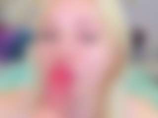 Show en direct avec Kate - Camel Toe sur Camsoda