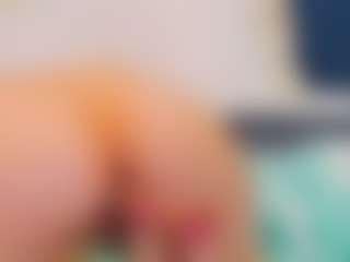Live cam show with Kate - Student on SinfulBabes