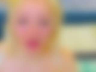 Live cam show with Kate - Blonde Hair College on Camsoda