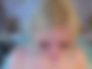 Live cam show with Kate - Blue Eyes on CamwithHer