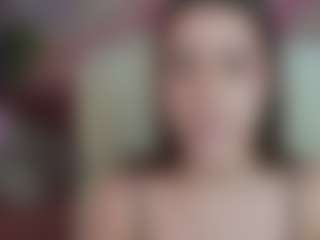 Live cam show with OliviaMore - Sexy on wildcum.com