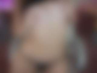 OliviaMore's Live Sex Cam Show