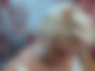 Live cam show with RenataDaster - Green Eyes on https://playwithruby.com