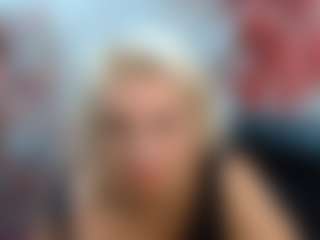 Live cam show with RenataDaster - Eating Pussy on Chatstar