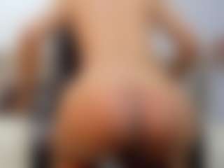 Live cam show with Mark - Orgasm on Fling VIP Chat