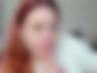 Live cam show with Valery-Grand - Milk on Dolls Live
