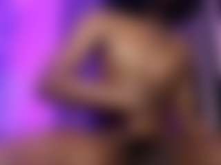 Live cam show with Kardy-Castle - Small Tits on Camiplay Live