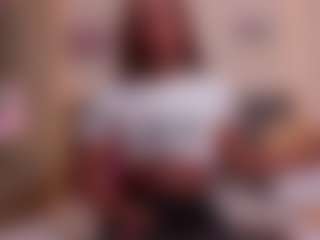 Live cam show with Kardy-Castle - Muscular on Gym Cam Girls