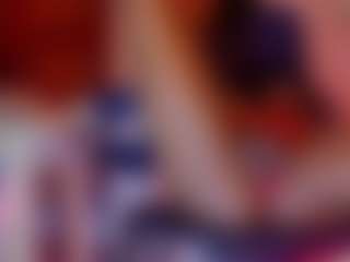 Live cam show with Kardy-Castle - Brown Eyes on SmokeAndPoke