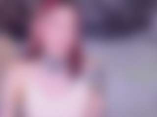 Meegan-red's Live Sex Cam Show