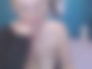 Live cam show with NADINNNE34k - Huge on x69.live