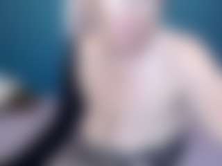 Live cam show with NADINNNE34k - Blue Eyes on studioflirtlive.com