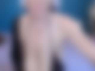 Live cam show with NADINNNE34k - Huge on Free Soda