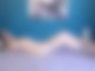 Live cam show with NADINNNE34k - Huge on CamwithHer