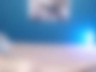 Live cam show with NADINNNE34k - Huge on CamClone