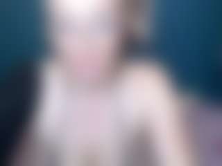 Live cam show with NADINNNE34k - Huge on Fling VIP Chat