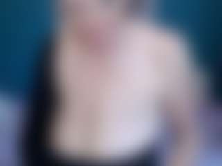 Live cam show with NADINNNE34k - Huge on TottyGirls