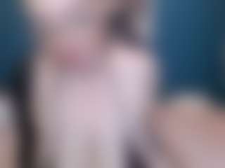 Live cam show with NADINNNE34k - Mature on Fling VIP Chat