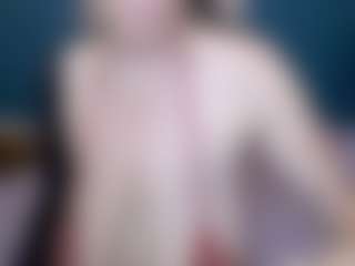 Live cam show with NADINNNE34k - Huge on Camsoda