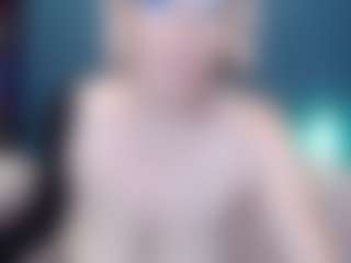 Live cam show with NADINNNE34k - Huge on CamSodaAdn