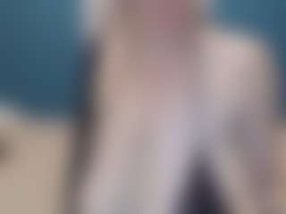 NADINNNE34k MILF webcam performer live streaming